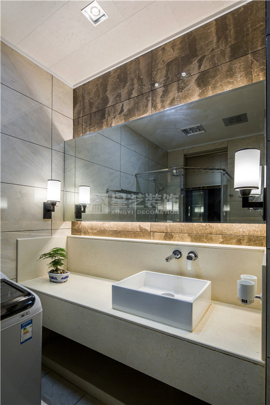 南湖名都廣場280平衛(wèi)生間實(shí)景圖