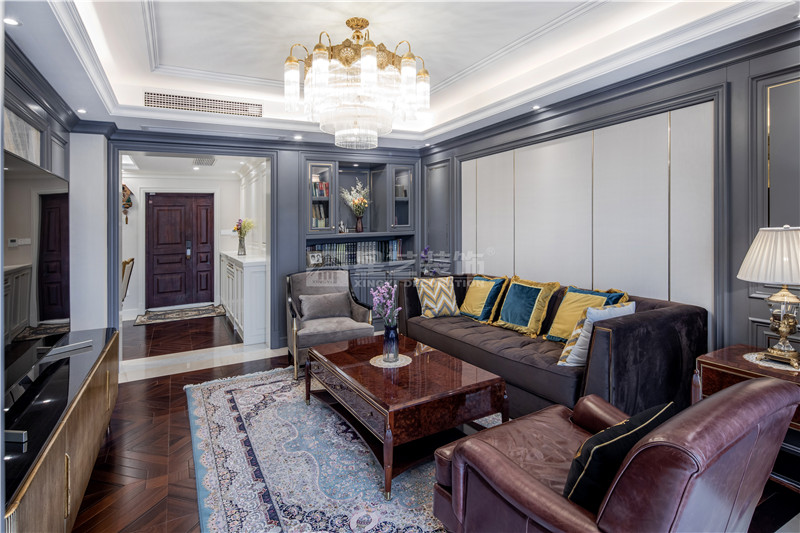 翡翠灣120平客廳裝修實景圖