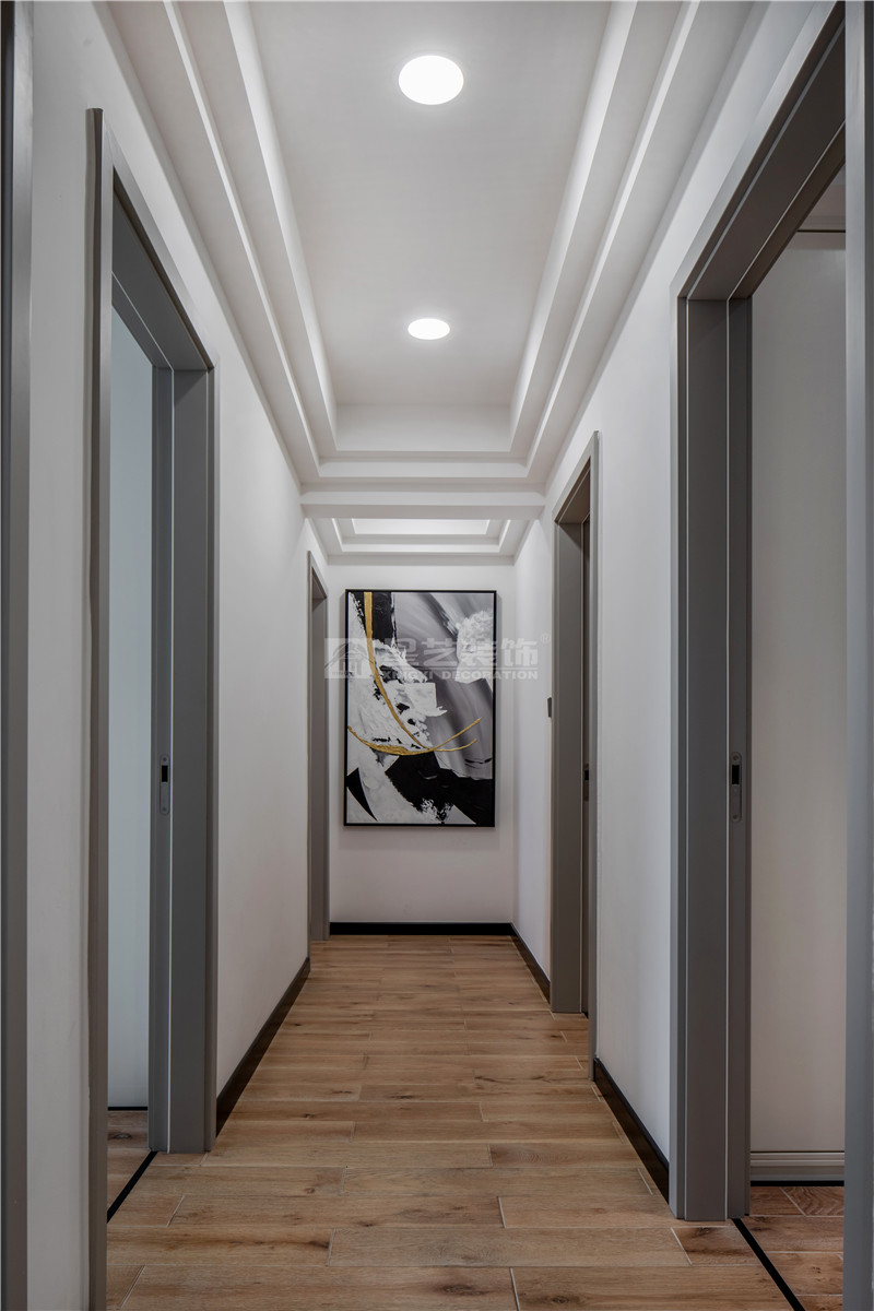 山漸青160平過(guò)道裝修實(shí)景圖