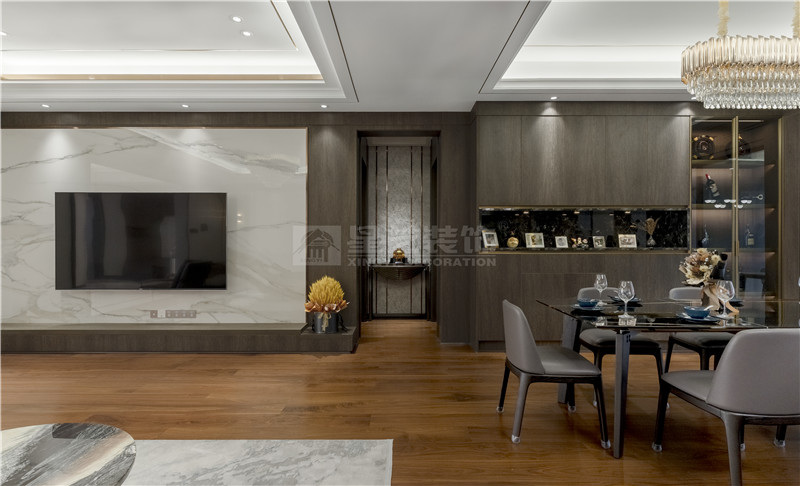 一品尊府220平客廳裝修實景圖