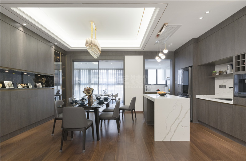 一品尊府220平餐廳裝修實景圖