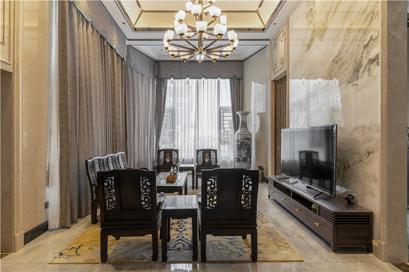 碧麗山莊450平別墅客廳裝修實(shí)景圖