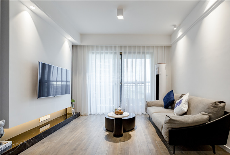 江宇都會(huì)明珠60平客廳裝修實(shí)景圖