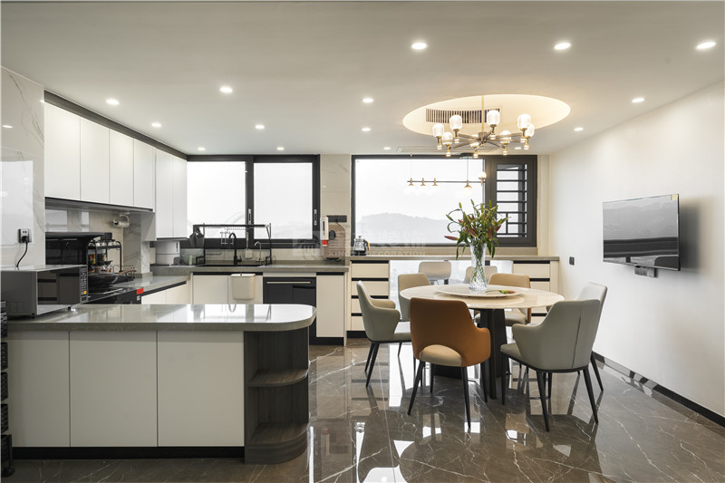 臻澤苑230平廚房，餐廳裝修實(shí)景圖