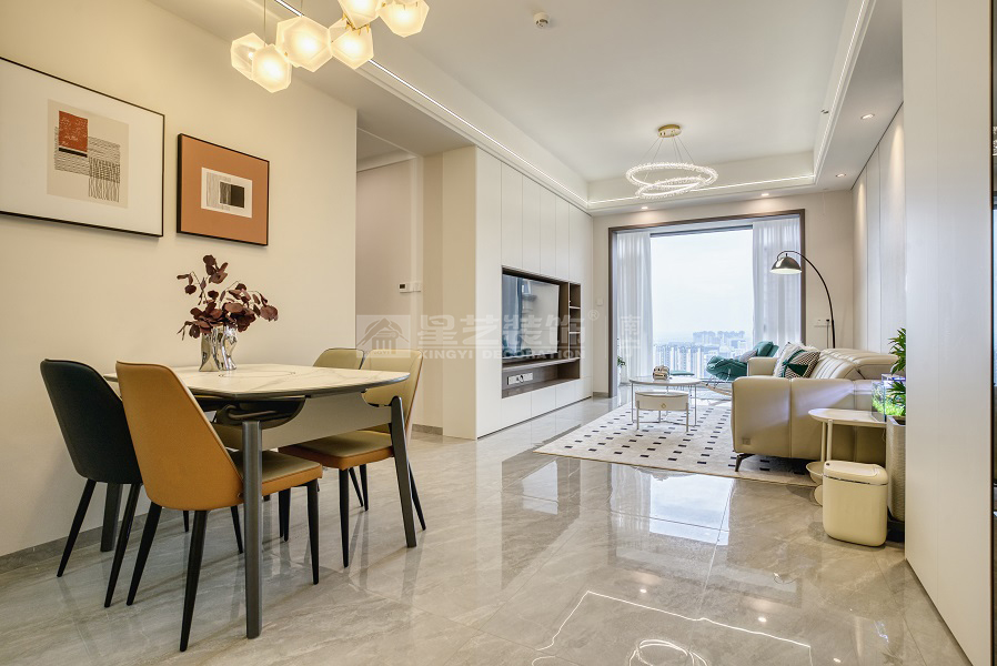 五象湖壹號(hào)110平餐廳裝修實(shí)景