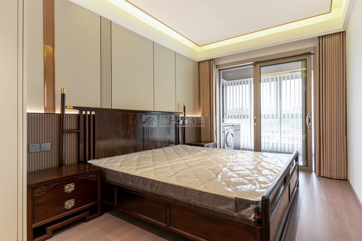 南寧星藝裝飾雙瓏原著188平新中式臥室實景