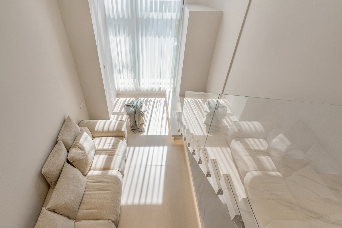 云創(chuàng)谷loft30平現(xiàn)代風(fēng)格裝修實(shí)景