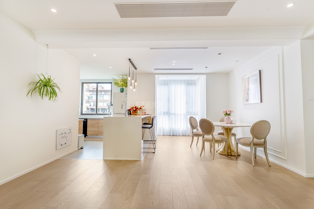 大唐臻觀170平現代混搭餐廳實景