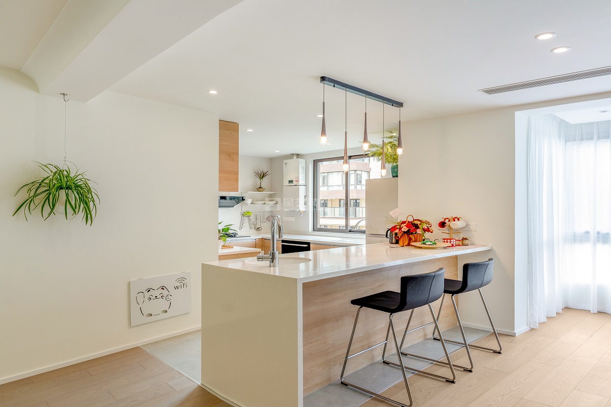 大唐臻觀170平現代混搭餐廳實景