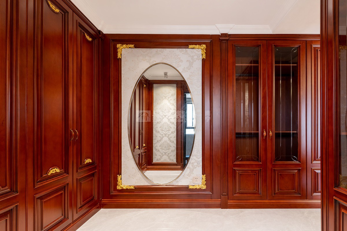 西園悅府223平歐式風格衣帽間裝修