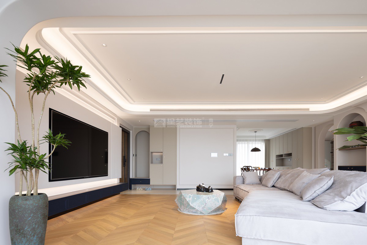 江山璟原270平現(xiàn)代奶油風(fēng)格客廳裝修實景