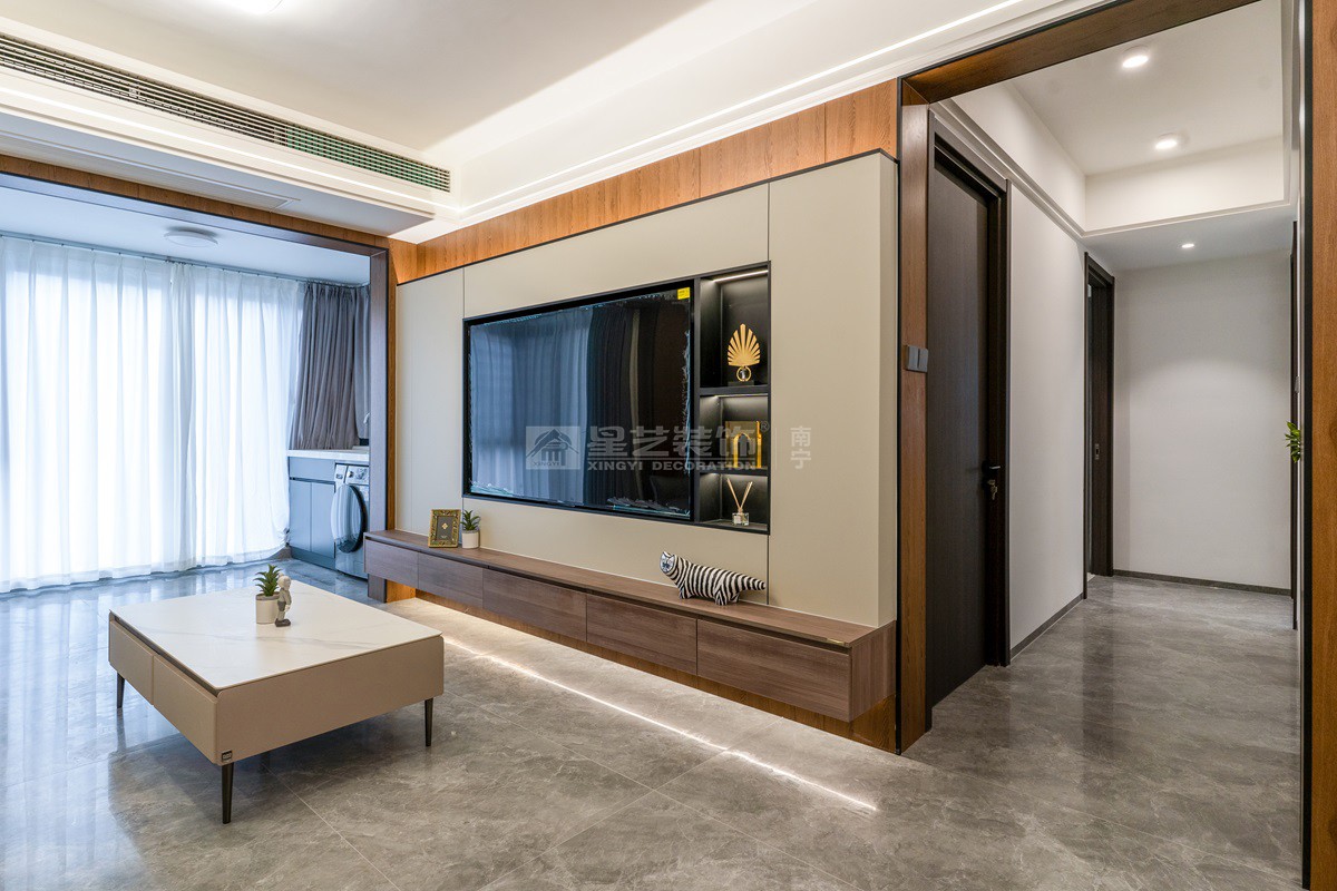 江南中心100平現(xiàn)代簡(jiǎn)約客廳裝修實(shí)景