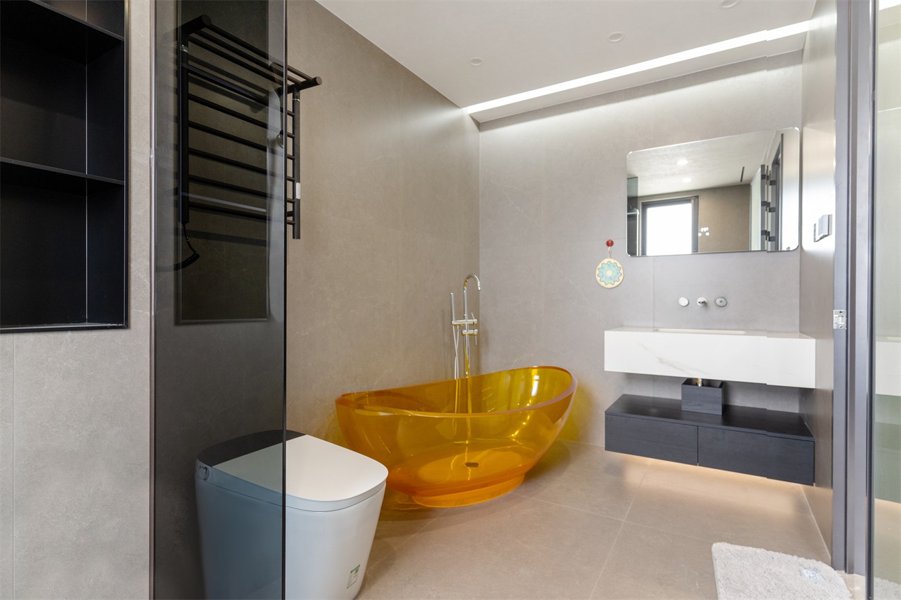 華潤西園悅府167平意式風(fēng)格衛(wèi)生間裝修完工實景