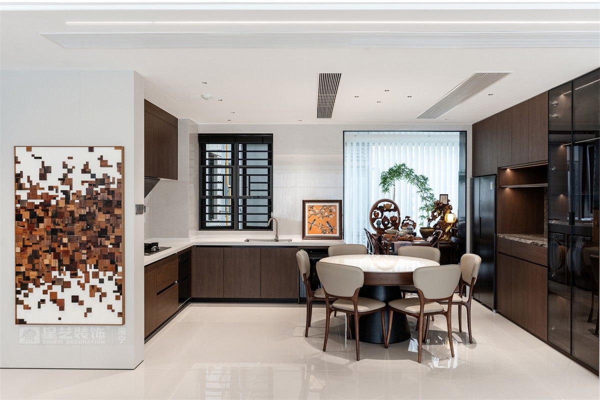 華潤西園潤府143平意式輕奢餐廳裝修完工實景圖