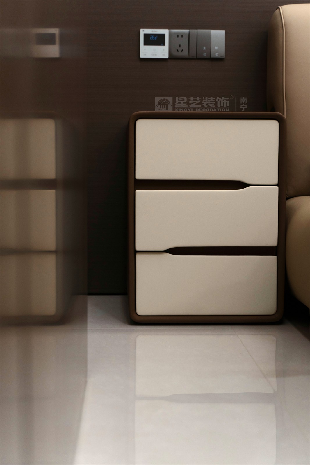 華潤西園潤府143平意式輕奢衣帽間裝修完工實景圖