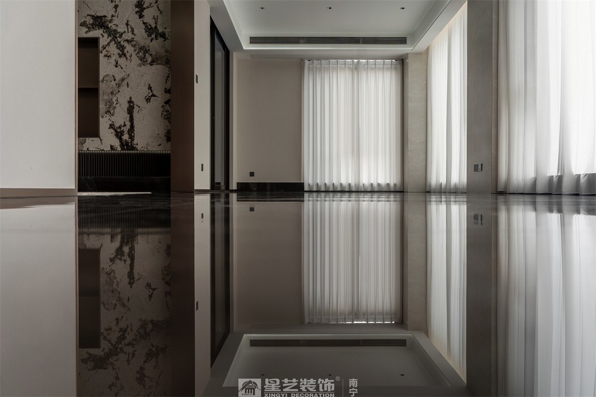 保利君悅灣200平輕奢陽(yáng)臺(tái)裝修完工實(shí)景圖