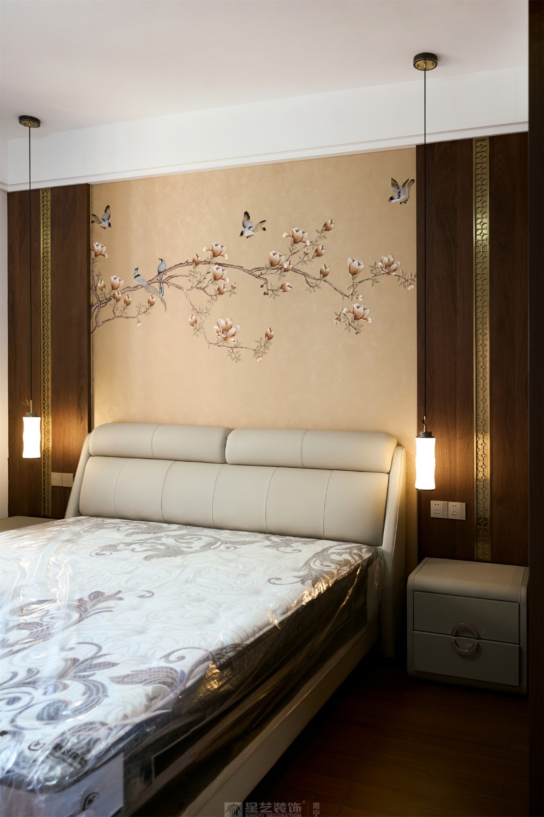 東方皇城260平簡約中式臥室完工裝修實(shí)景圖